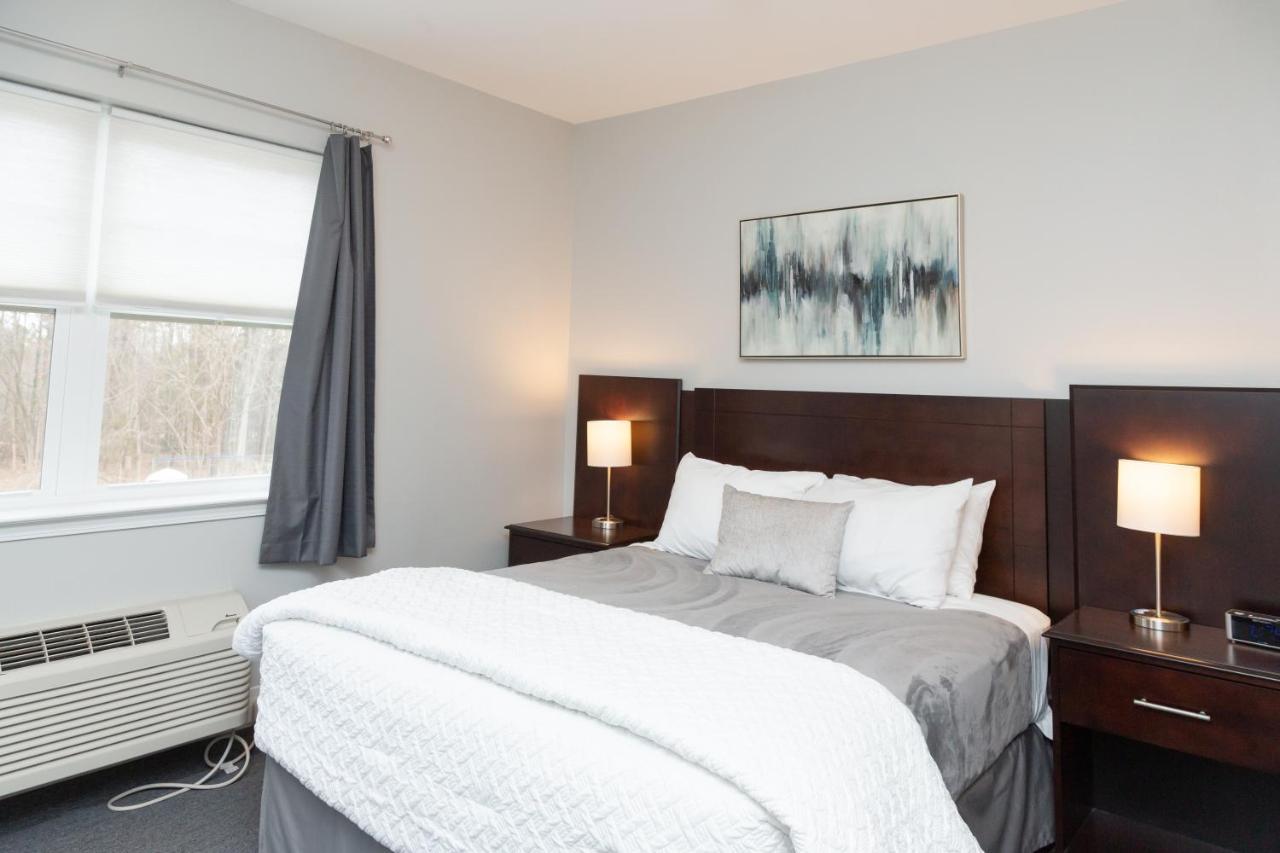 The Acorn Suites Mebane Eksteriør billede